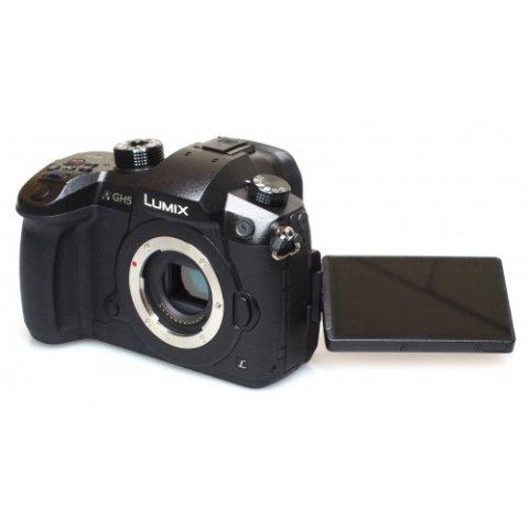 <h1>Камера Panasonic Lumix DMC-GH5 body</h1> 1