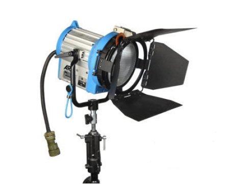 <h1>Аренда осветительного прибора ARRI compact 575</h1> 0