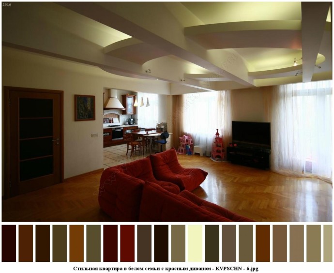 Стильная квартира в белом семьи с красным диваном для съемок 5