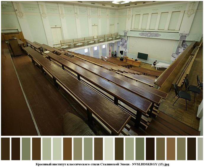 Красивый институт классического стиля сталинской эпохи для съемок 14
