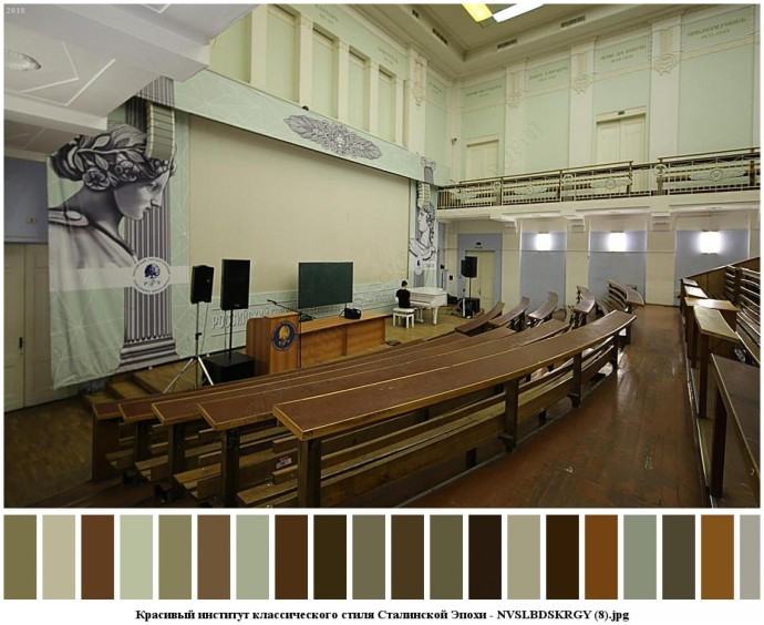 Красивый институт классического стиля сталинской эпохи для съемок 7